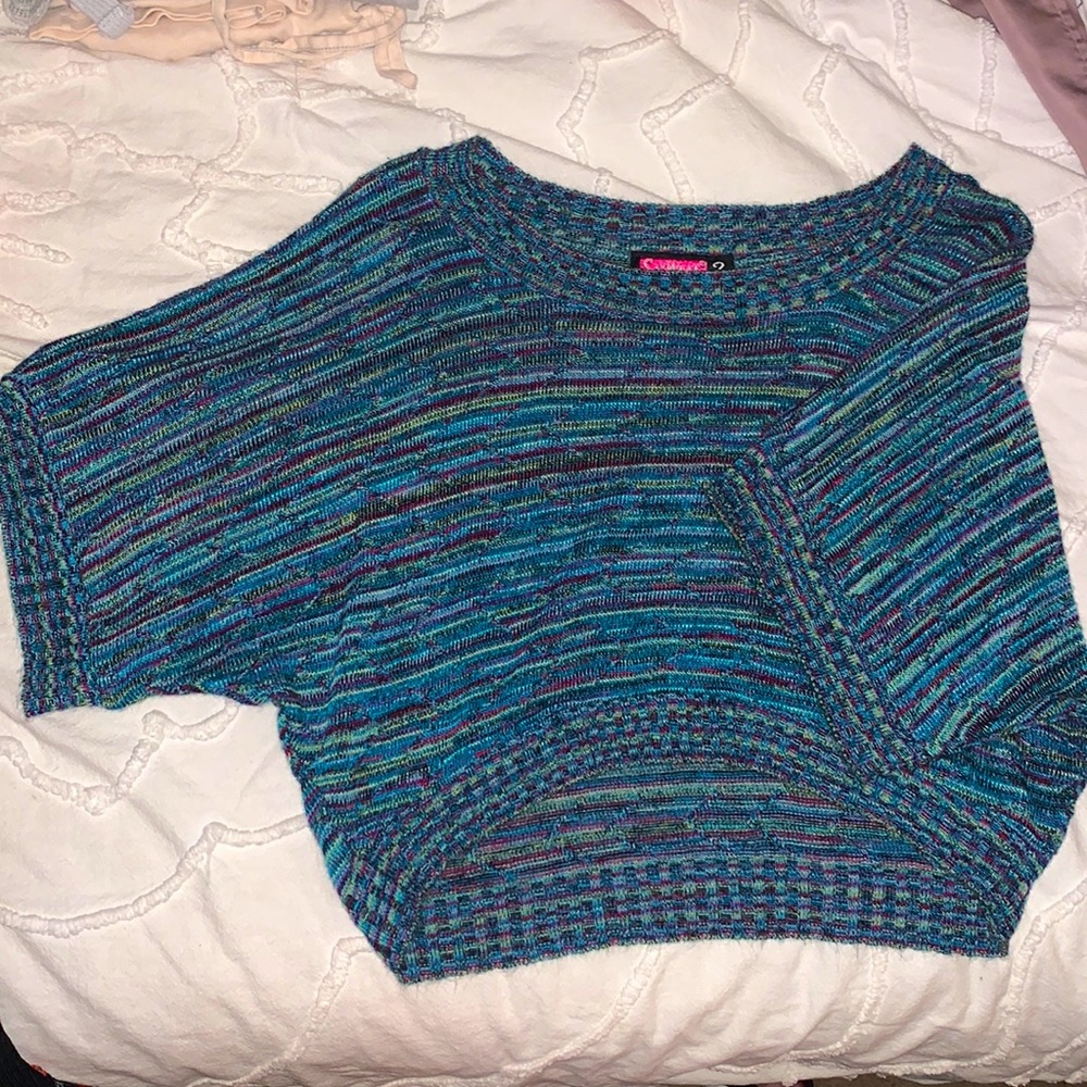 Crop sweater